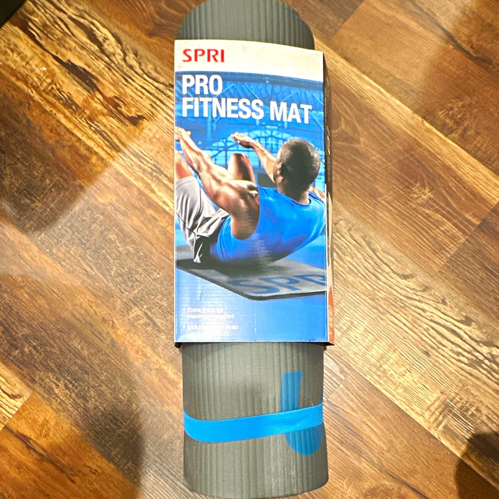 SPRI Pro 12mm Foam Gym Mat Non-Slip Textured Cushioned Gray/Blue Strap